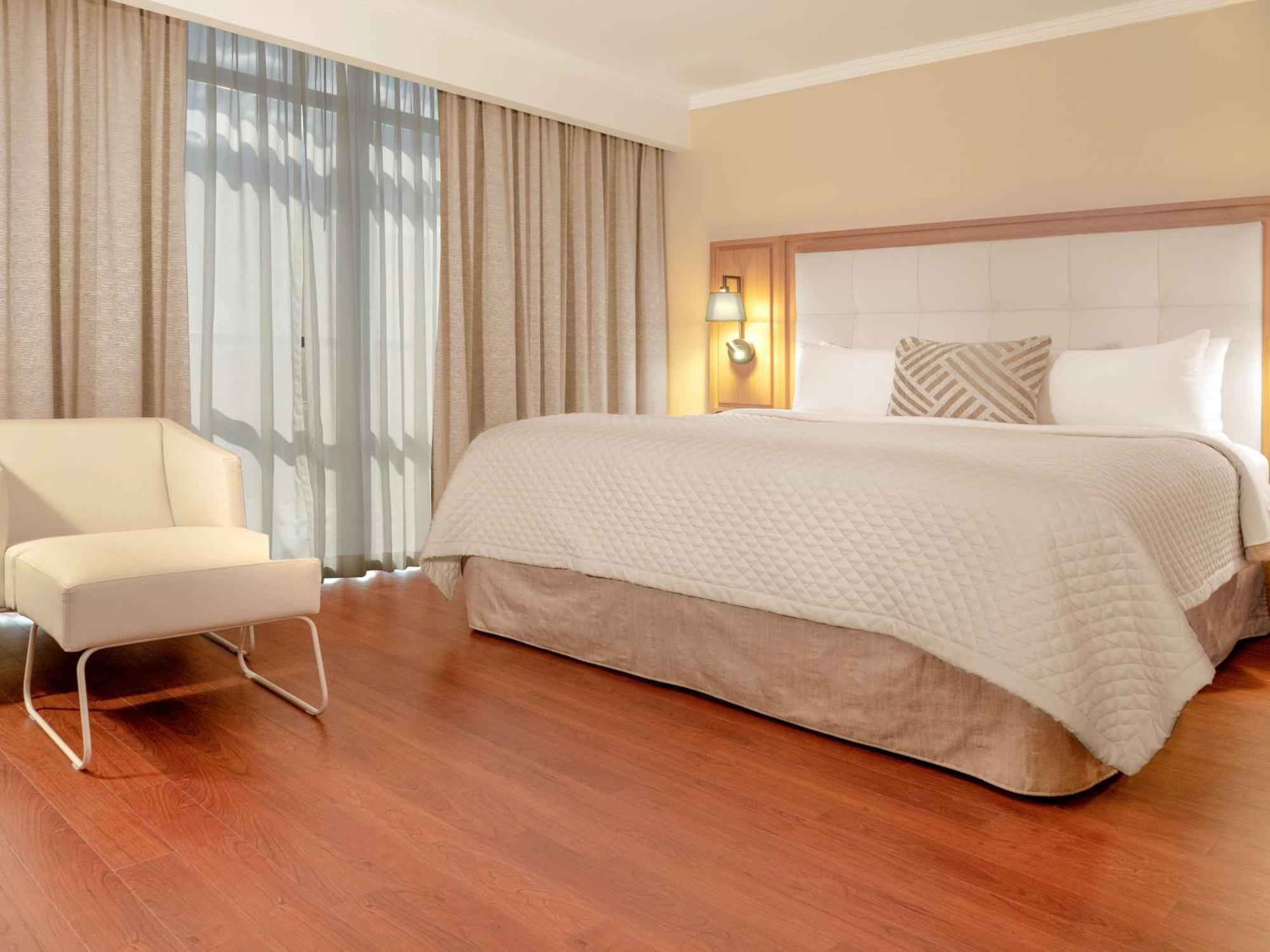 Hotel Ms Milenium Monterrey Curio Collection By Hilton San Pedro Garza Garcia Exterior foto