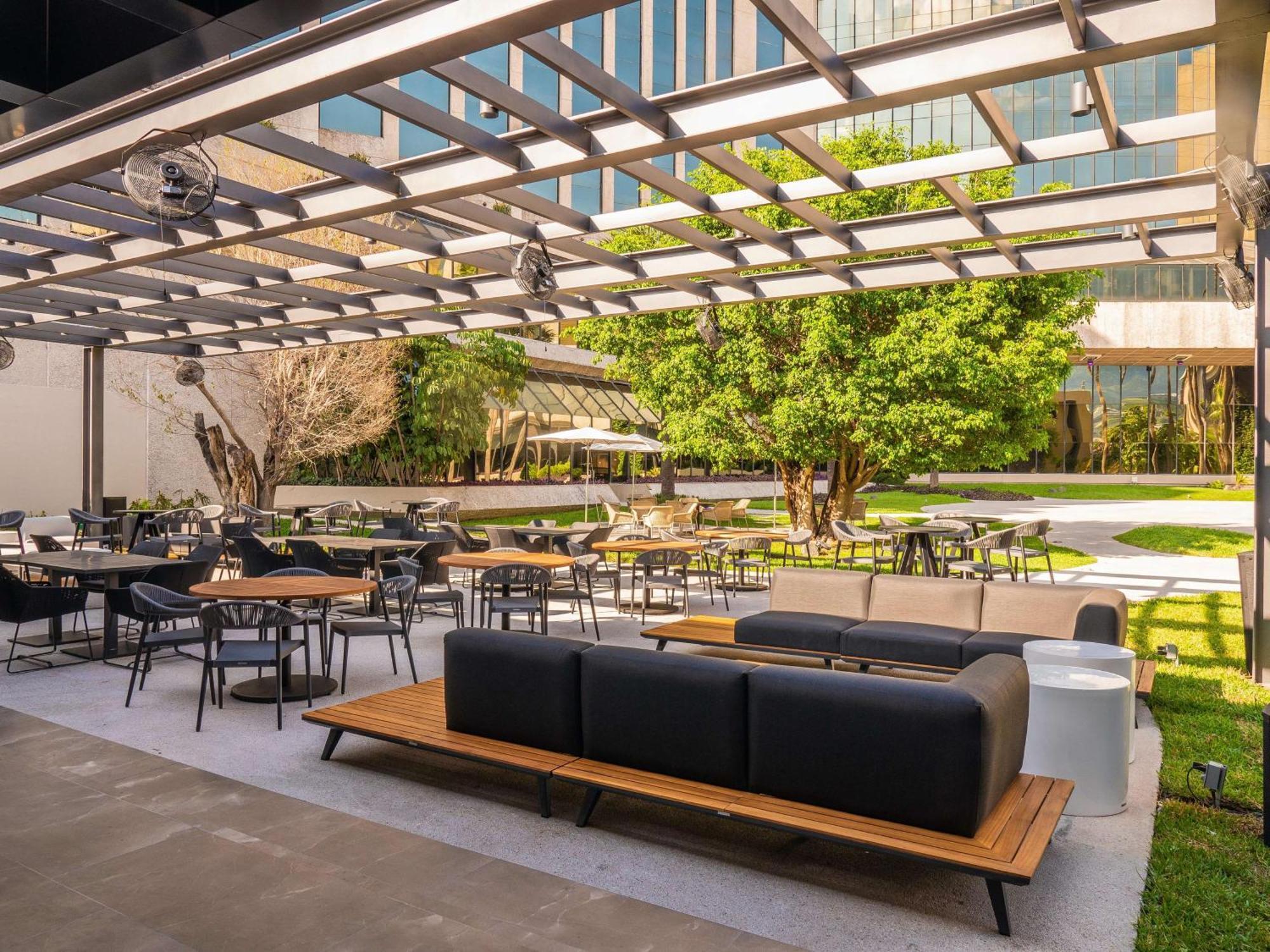 Hotel Ms Milenium Monterrey Curio Collection By Hilton San Pedro Garza Garcia Exterior foto